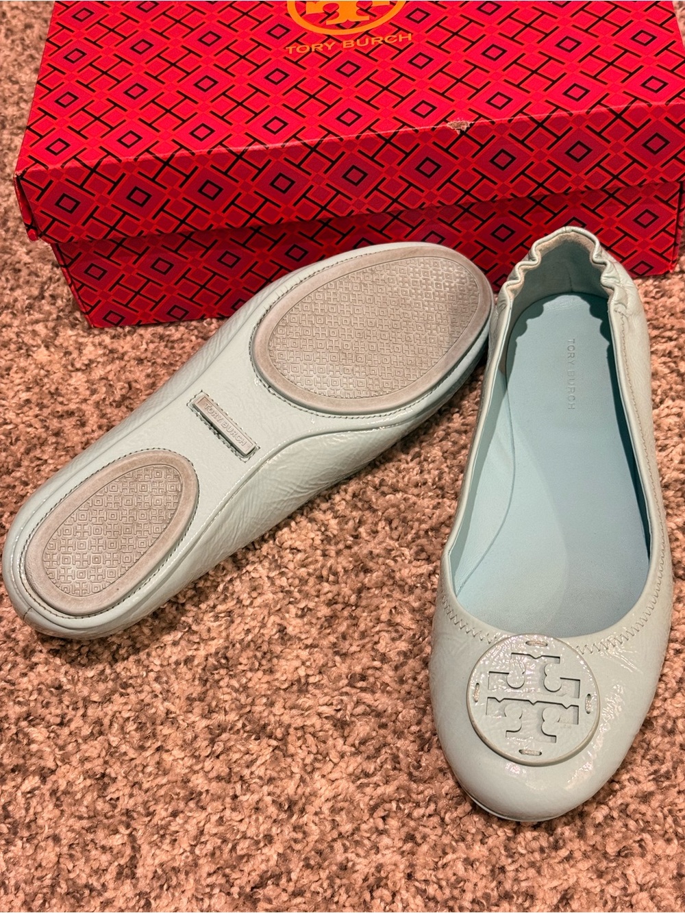 Tory Burch Baby Blue Patent Leather Logo Ballet Flats - Picture 3 of 3